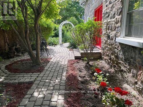 South Main Unit Entrance - 2319 Wildwood Crescent, Pickering, ON - Outdoor