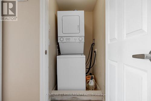 Laundry - second floor - 9 - 15943 Bayview Avenue, Aurora, ON - Indoor Photo Showing Laundry Room