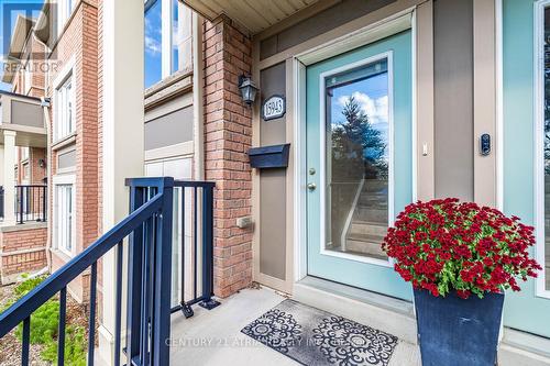 9 - 15943 Bayview Avenue, Aurora, ON - Outdoor With Exterior