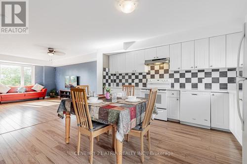 9 - 15943 Bayview Avenue, Aurora, ON - Indoor Photo Showing Other Room