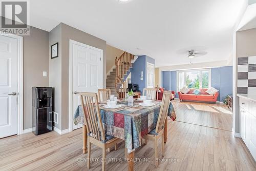 9 - 15943 Bayview Avenue, Aurora, ON - Indoor Photo Showing Dining Room