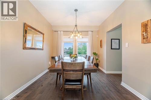 387 Gravel Ridge Trail, Kitchener, ON - Indoor Photo Showing Dining Room