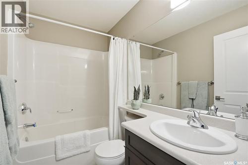 1216 Pringle Way, Saskatoon, SK - Indoor Photo Showing Bathroom