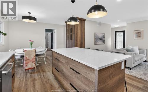 214 Coronado, Tecumseh, ON - Indoor
