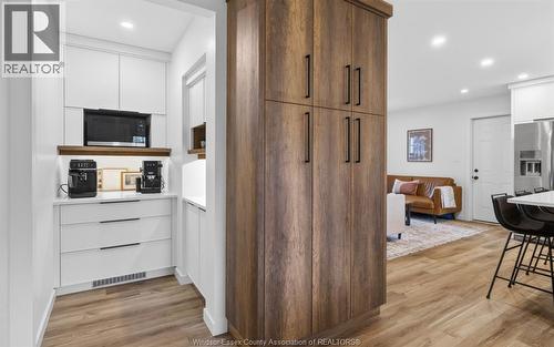 214 Coronado, Tecumseh, ON - Indoor