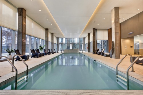Pool - 1404-1450 Boul. René-Lévesque O., Montréal (Ville-Marie), QC - Indoor Photo Showing Other Room With In Ground Pool