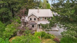 2193 Firwood Pl Sooke, BC V9Z 0N2