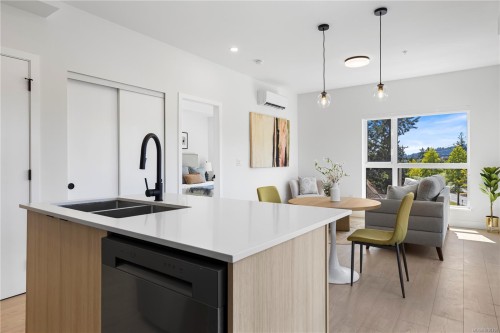 #604-2629 Millstream Rd, Langford, BC - Indoor Photo Showing Kitchen With Double Sink