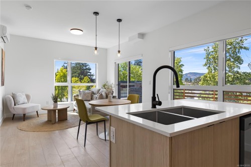 #604-2629 Millstream Rd, Langford, BC - Indoor Photo Showing Kitchen With Double Sink
