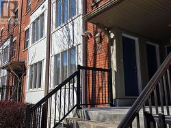 2 - 74 MUNRO STREET Toronto, ON M4M 2S9