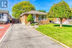 146 MANNING AVENUE Hamilton, ON L9A 3G2
