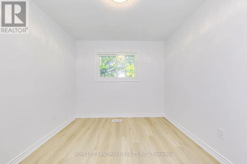 146 Manning Avenue, Hamilton, ON - Indoor Photo Showing Other Room