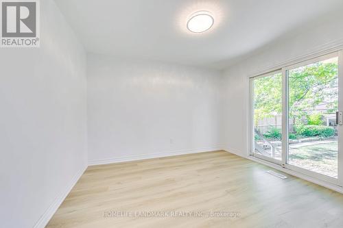 146 Manning Avenue, Hamilton, ON - Indoor Photo Showing Other Room