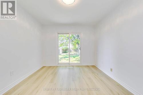 146 Manning Avenue, Hamilton, ON - Indoor Photo Showing Other Room