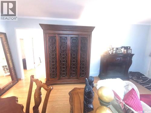 305 Ruth Street E, Saskatoon, SK - Indoor
