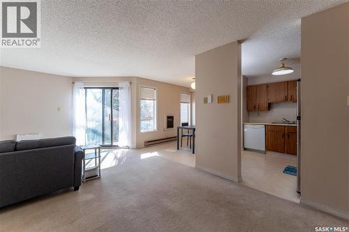 303 302 Tait Crescent, Saskatoon, SK - Indoor