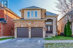 2132 PINE GLEN ROAD Oakville, ON L6M 5B4