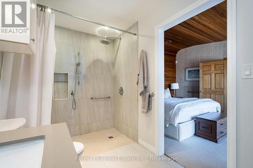 1628 Tiny Beaches Road N, Tiny, ON - Indoor Photo Showing Bathroom