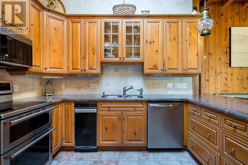 1628 Tiny Beaches Road N, Tiny, ON - Indoor Photo Showing Kitchen With Double Sink