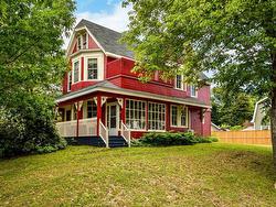 57 King Street  North Sydney, NS B2A 2T2