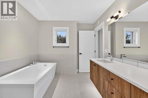 1550 Union Road Unit# 44, Kelowna, BC - Indoor Photo Showing Bathroom