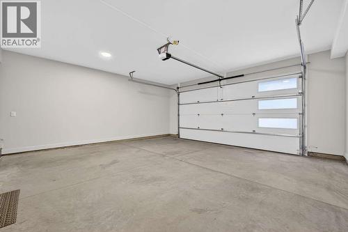 1550 Union Road Unit# 44, Kelowna, BC - Indoor Photo Showing Garage