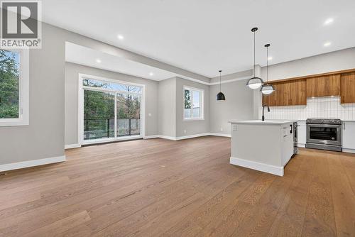 1550 Union Road Unit# 44, Kelowna, BC - Indoor Photo Showing Kitchen
