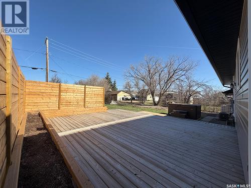 211 2Nd Street S, Cabri, SK - Outdoor