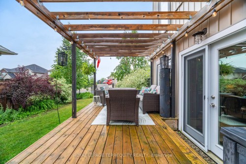 387 Gravel Ridge Trail, Kitchener, ON - Outdoor With Deck Patio Veranda With Exterior