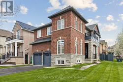 8 SEASTAR ROAD Brampton, ON L6Y 0N9