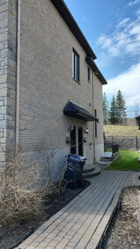 Entry - 1710 Rue Notre-Dame-De-Fatima, Laval (Pont-Viau), QC - Outdoor
