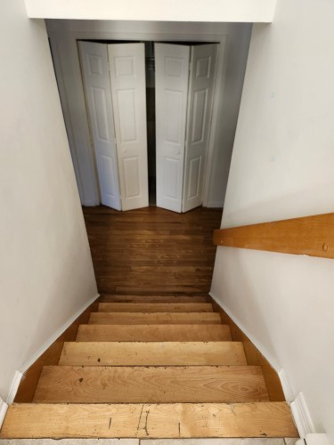 Staircase - 1710 Rue Notre-Dame-De-Fatima, Laval (Pont-Viau), QC - Indoor Photo Showing Other Room