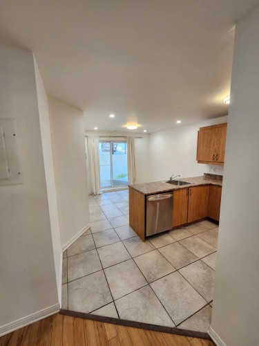 Kitchen - 1710 Rue Notre-Dame-De-Fatima, Laval (Pont-Viau), QC - Indoor