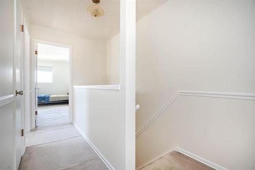 199 Bluewater Cr, Winnipeg, MB 
