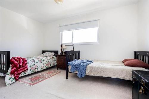 199 Bluewater Cr, Winnipeg, MB 