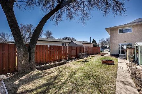 199 Bluewater Cr, Winnipeg, MB 