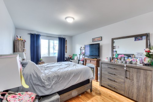 Master Bedroom - 1273  - 1277 Rue Jasmin, Laval (Chomedey), QC - Indoor Photo Showing Bedroom