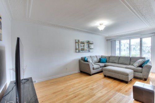 Living Room - 1273  - 1277 Rue Jasmin, Laval (Chomedey), QC - Indoor Photo Showing Living Room