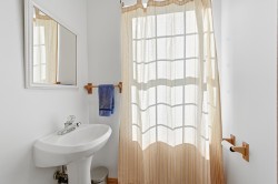 Powder room - 
