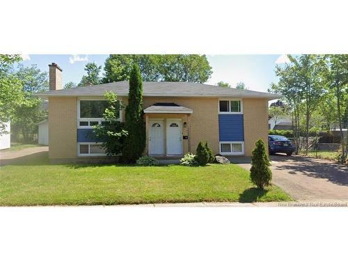25-27 Whitney AVE  Moncton, NB E1C 8C5