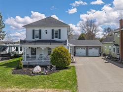 163 Sheriff ST Grand Falls, NB E3Z 2Z8