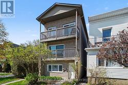 2 - 72 SPADINA AVENUE Ottawa, ON K1Y 2C1