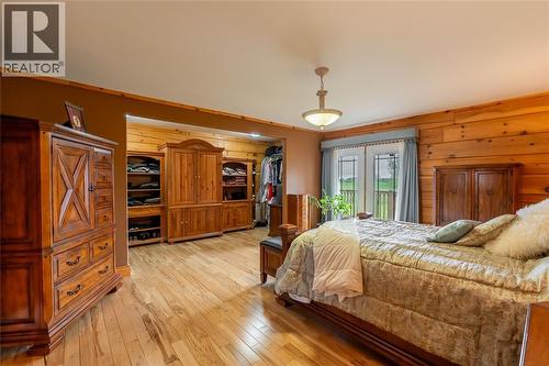2507 Bickford Line, St Clair, ON - Indoor Photo Showing Bedroom