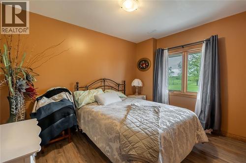 2507 Bickford Line, St Clair, ON - Indoor Photo Showing Bedroom