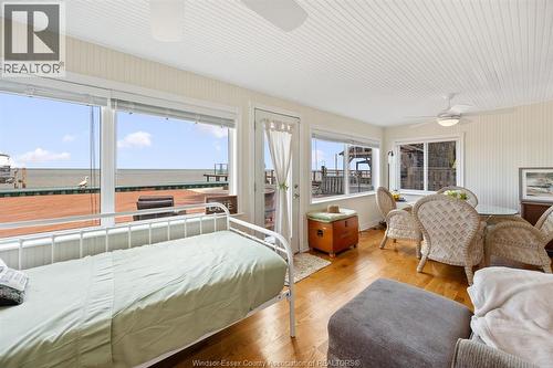 689 Ross Beach, Lakeshore, ON - Indoor
