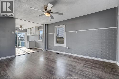 3759 Whitney, Windsor, ON - Indoor Photo Showing Other Room