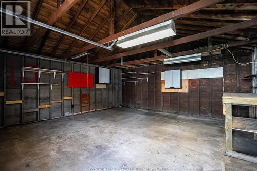 3759 Whitney, Windsor, ON - Indoor Photo Showing Garage