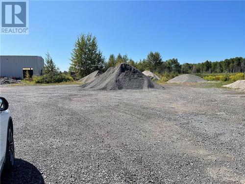 146 Fielding Road, Lively, ON 
