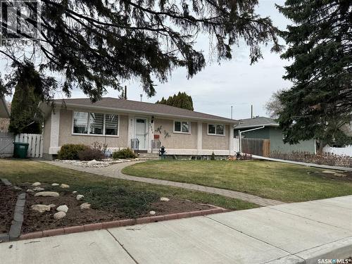 2504 Tomlinson Crescent, Saskatoon, SK - Outdoor