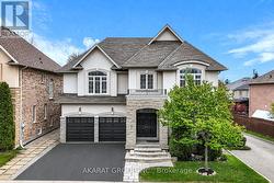 2376 BROCKBERRY CRESCENT Oakville, ON L6M 4T3